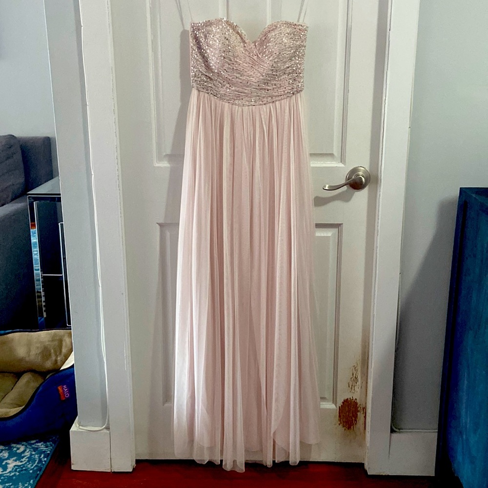 NWT dress with sequin bodice & detachable straps. Can be worn 8 different ways
